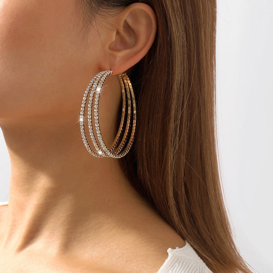 exaggerated layered hoop earrings