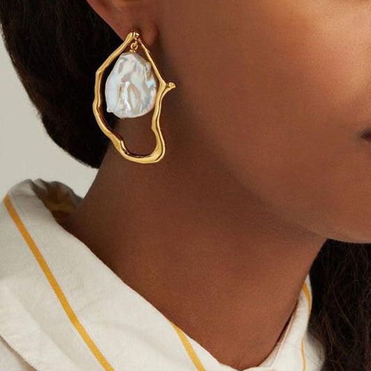 Fashion style niche irregular pearl earrings