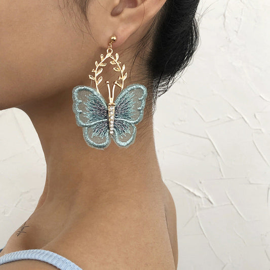 Creative antique style embroidered butterfly earrings, super fairy temperament alloy lace earrings