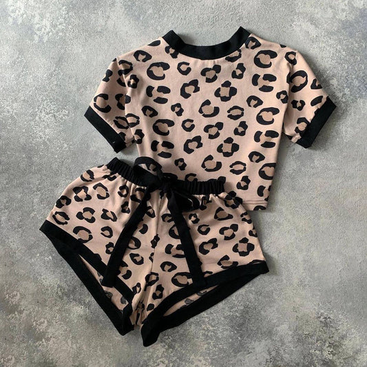 Leopard Print Vintage Short Sleeve Shorts Home Set
