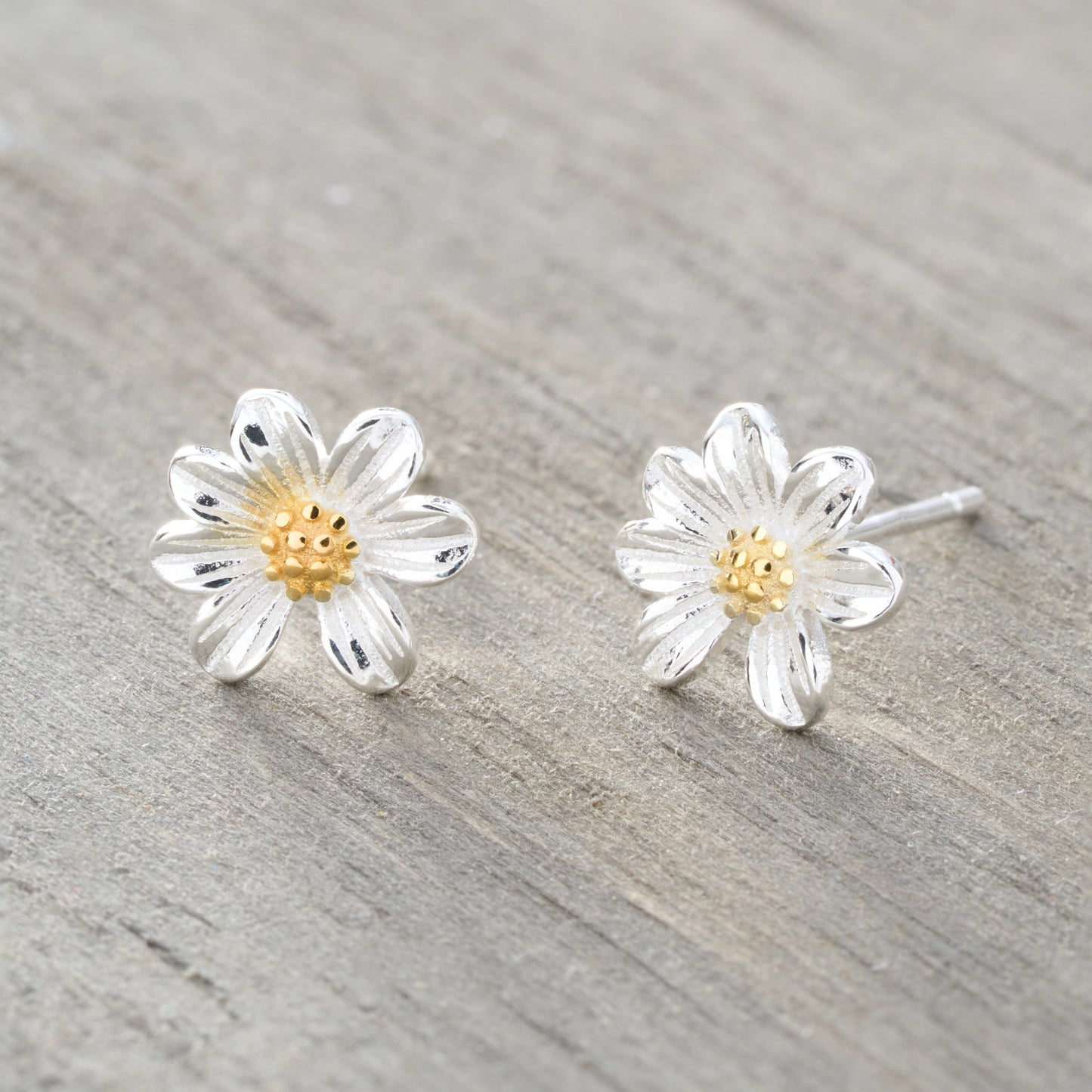 Sterling Silver Daisy Studs