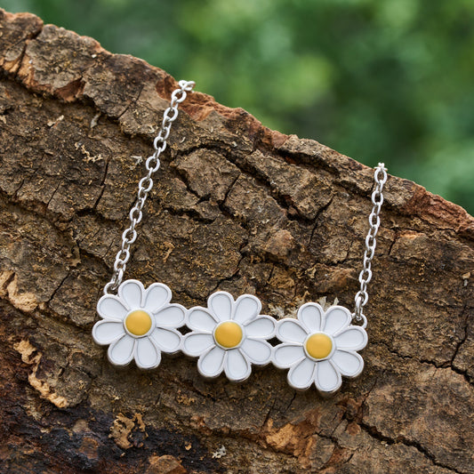 Triple Daisy Bar Necklace