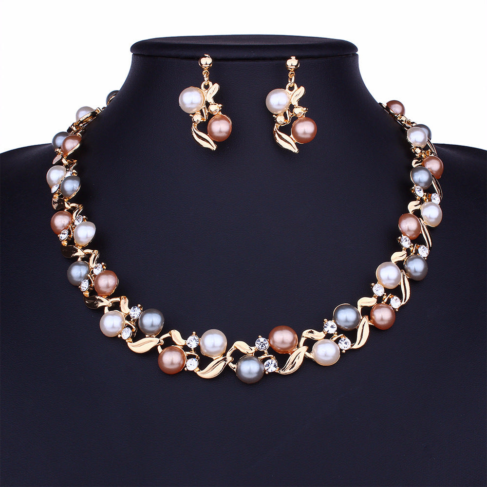 Imitation pearl necklace and earrings set