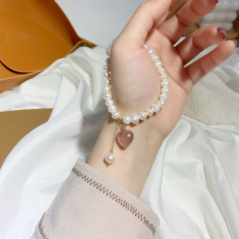 Love • Strawberry Crystal Pearl Bracelet