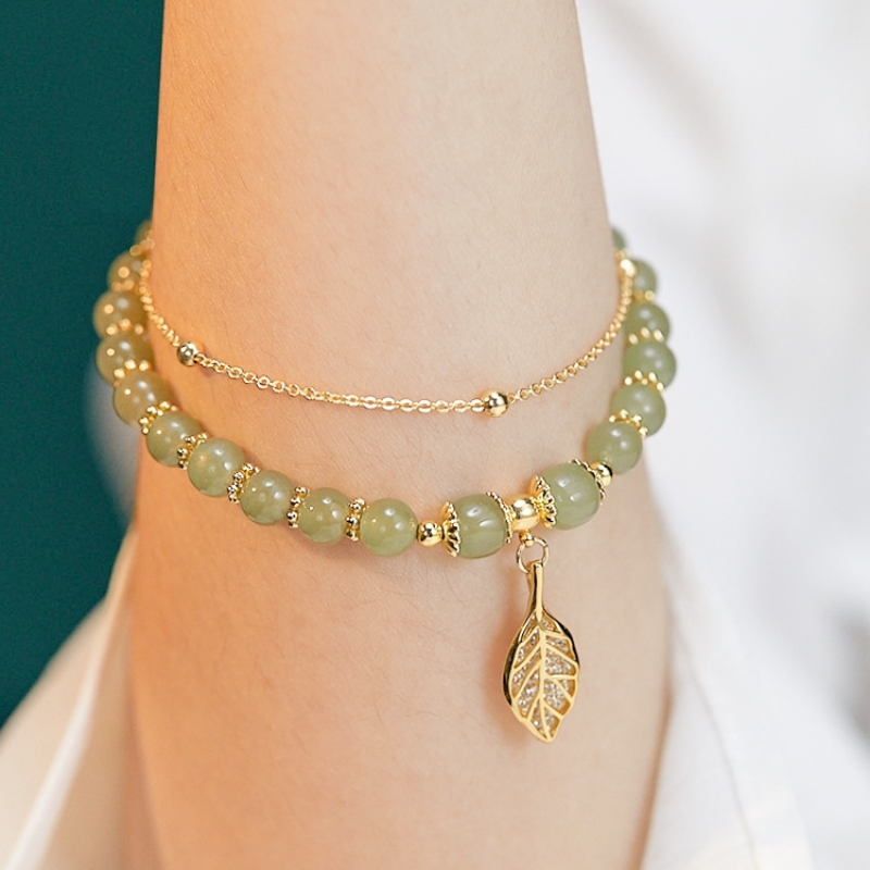 Lucky Leaf • Emerald Jade stone bracelet