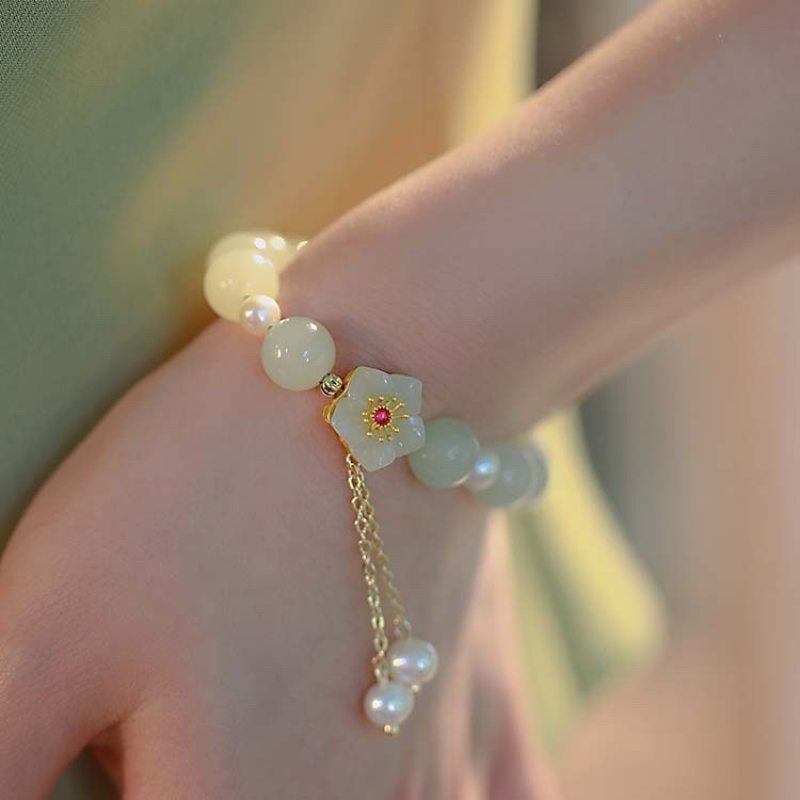 Sun flowers • Emerald Jade stone bracelet