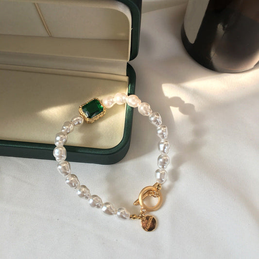 Happiness • Pearl Emerald Bracelet