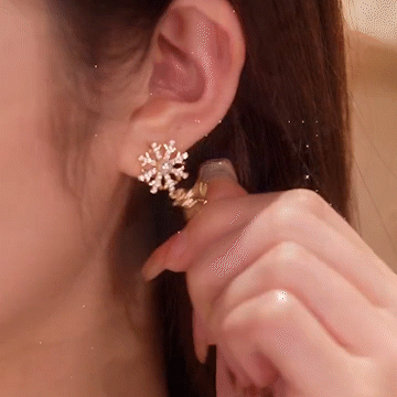 (🌲Early Christmas Sale- 50% OFF) Snowflakes And Lovely Small Bell Earrings