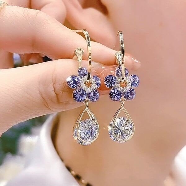 🔥Fashion Flower Crystal Earrings