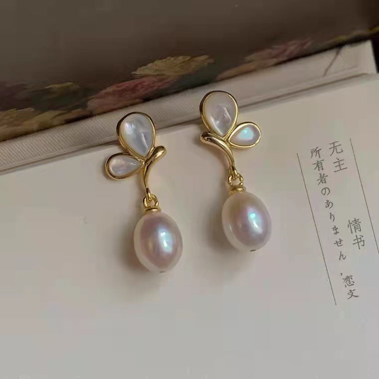 Butterfly mother shell freshwater pearl earrings