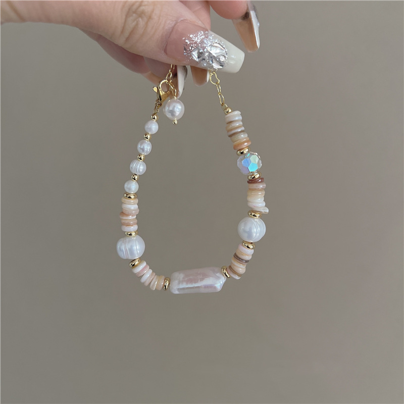 Colorful beaded pearl bracelet
