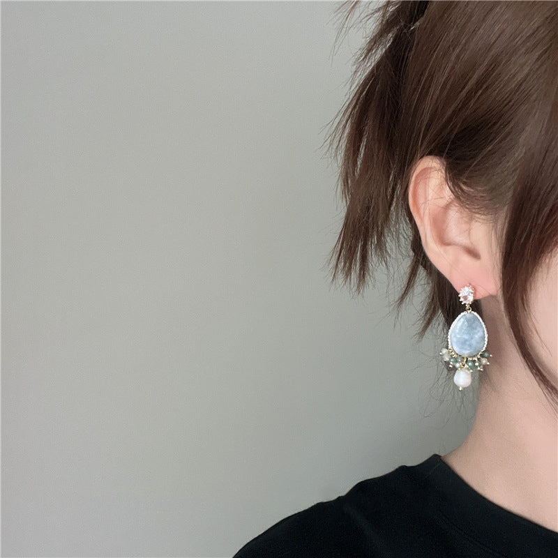 Natural stone pearl crystal earrings