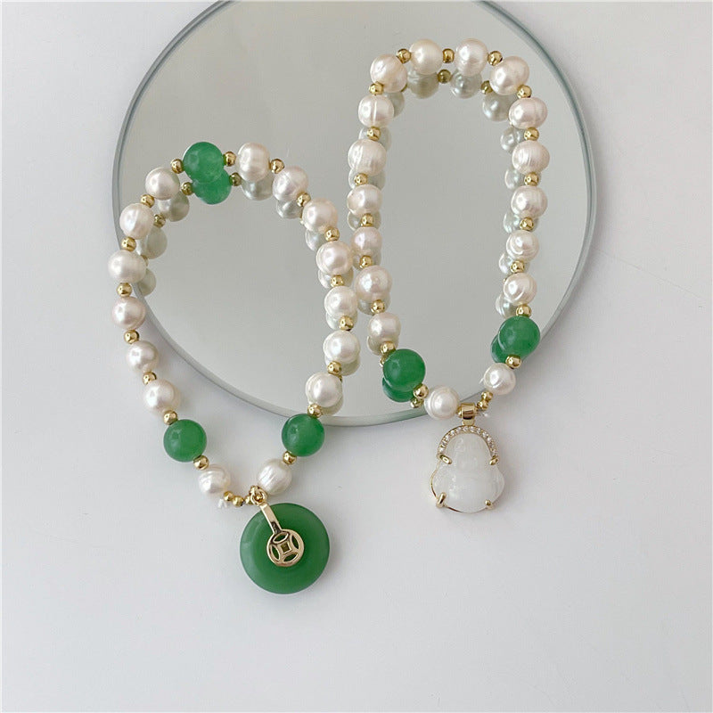 Lucky clasp • Pearl jade bracelet