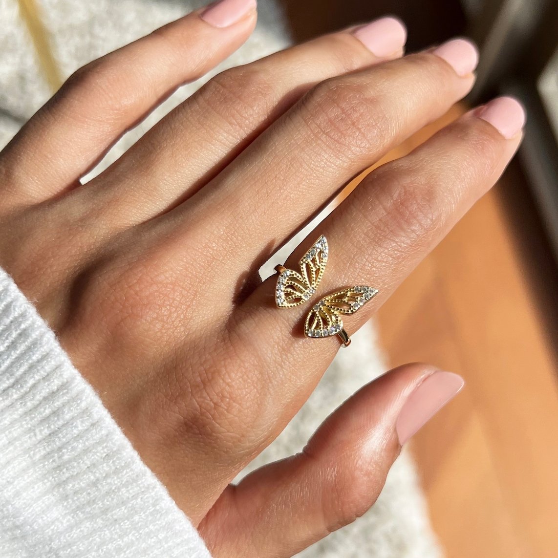 Aria Golden Butterfly Ring