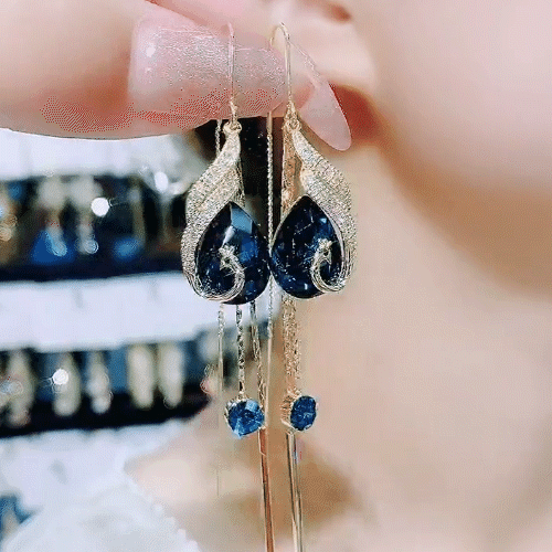 ❤️The Best Valentine's Day Gifts For Her - Golden Peacock Drop Earrings