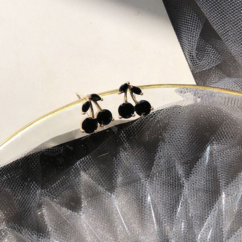 Cariza Black Cherry Earrings