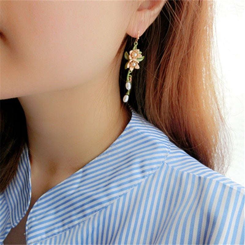 Flower & Pearl Tassel Earrings