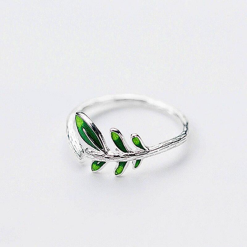 Green Vine Silver Ring