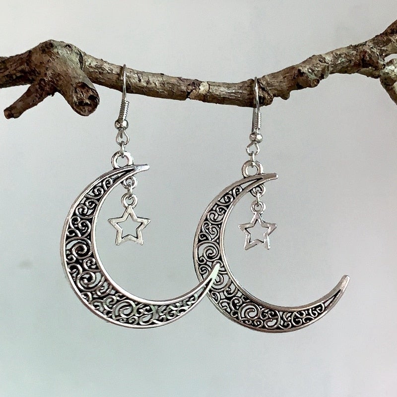 Silver Crescent Moon Earrings