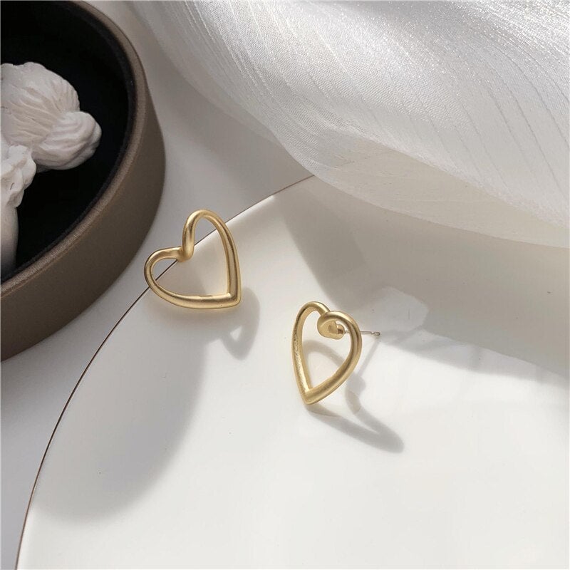 Simple Heart Gold Earrings