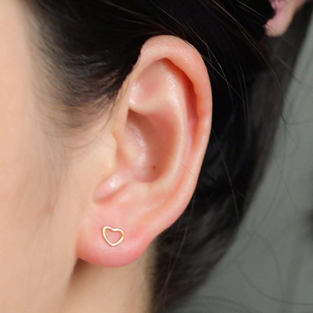 ‘Simple Love’ Heart Earrings