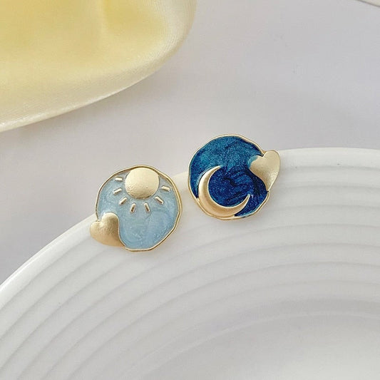 Sun & Moon Round Earrings