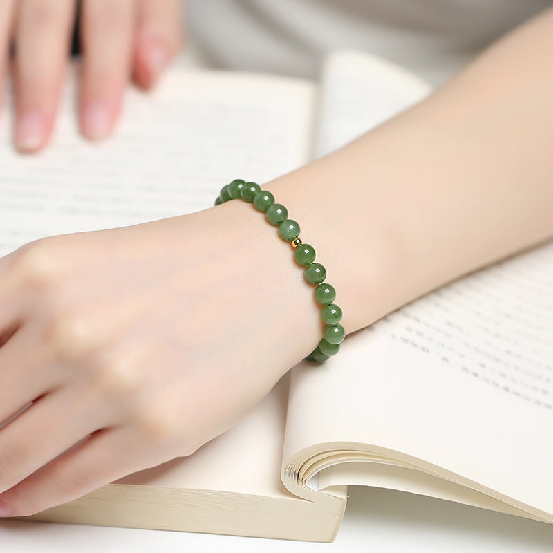 Calm • Emerald Jade Stone bracelet