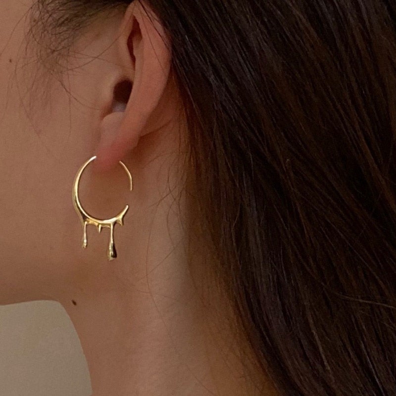 Vera Gold Drip Hoop Earrings