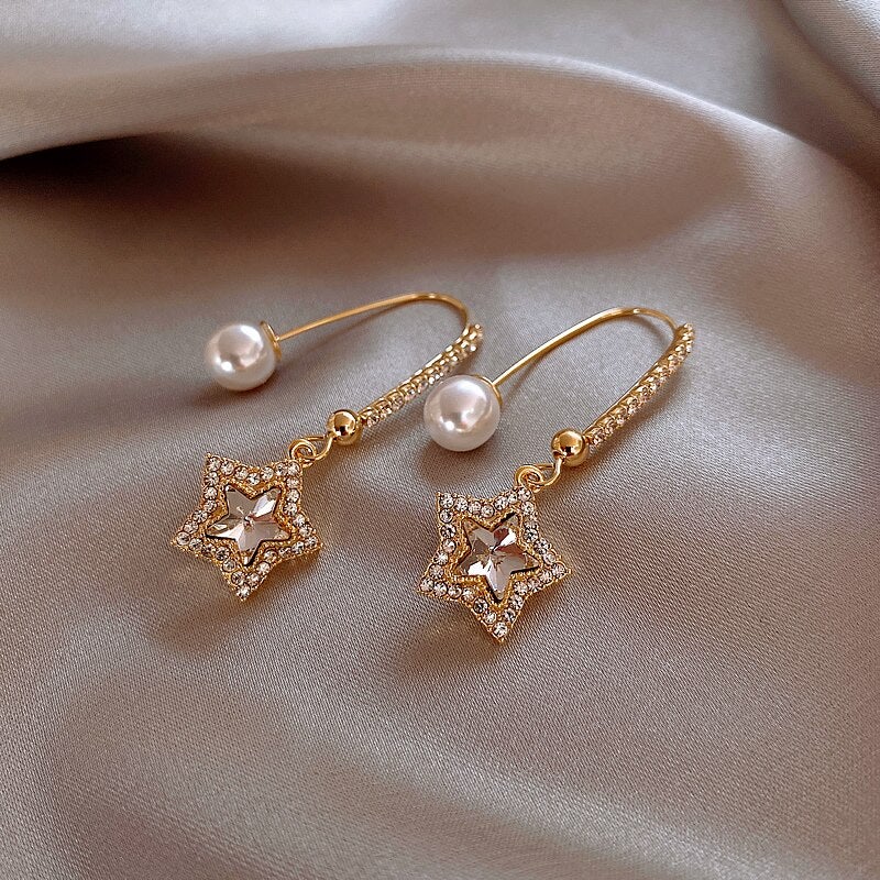 Wishing Star Pearl Earrings